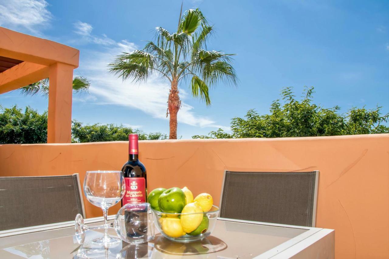 Free One Bedroom Retreat In Elviria Marbella Bagian luar foto